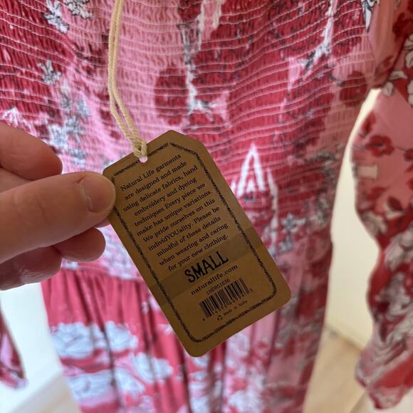 Natural Life NWT Women's Daria Smocked Maxi Dress Red Pink Size S - Picture 5 of 9